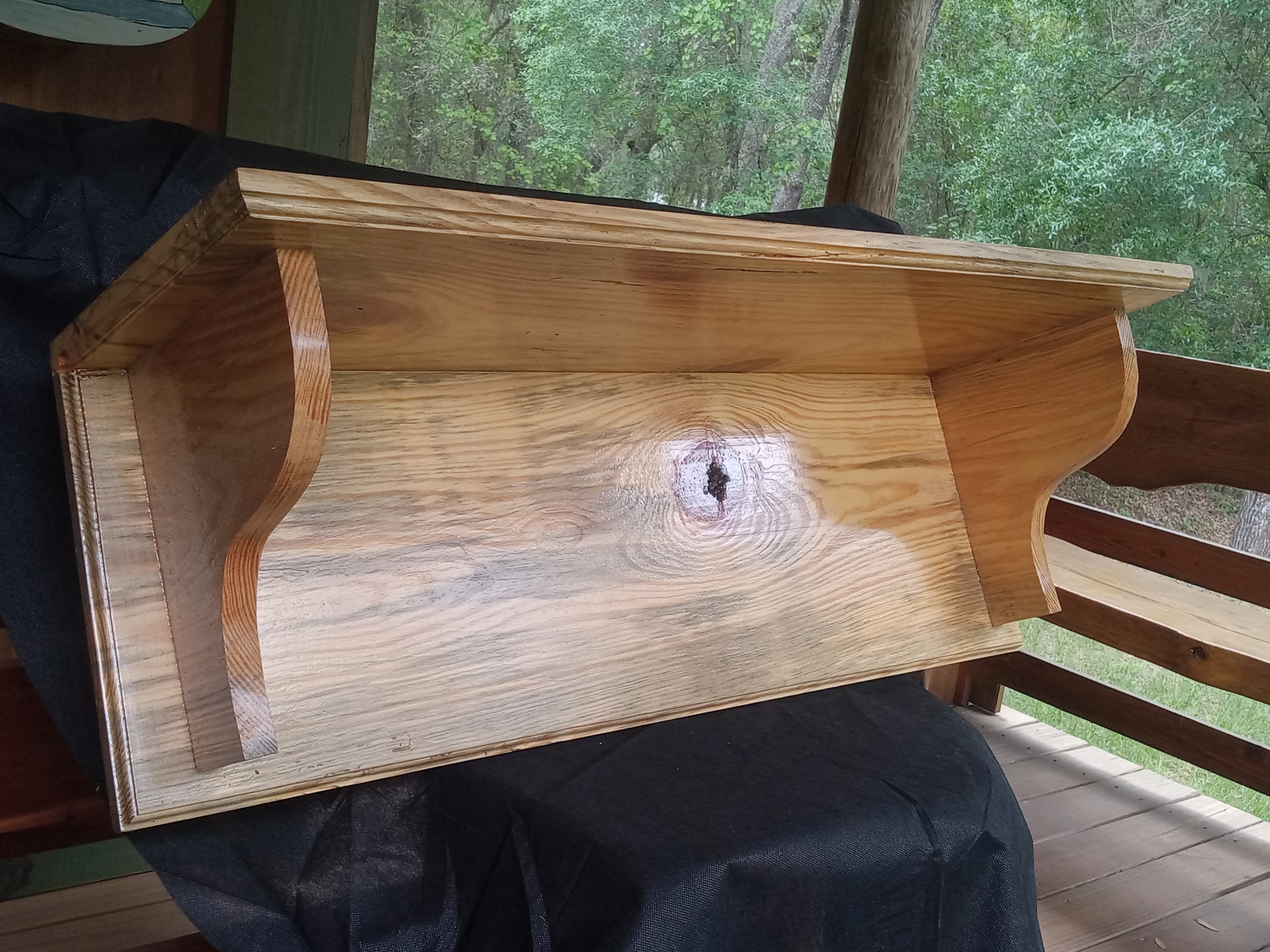 Shelf 16