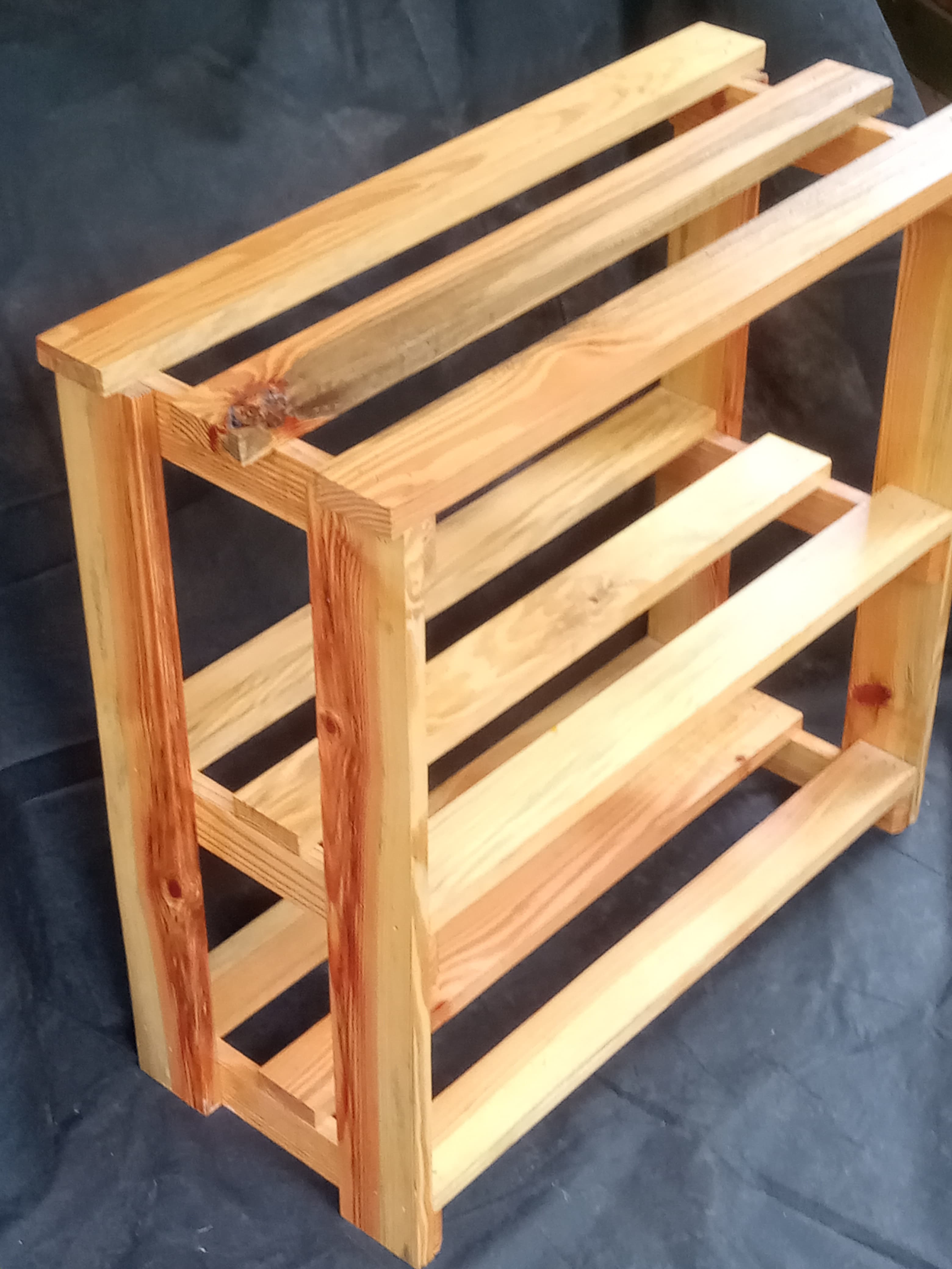 Shoe Rack 02